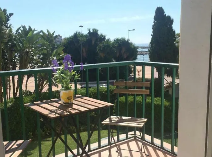Impresionante Loft En Puerto Banus A Pie De Playa Marbella